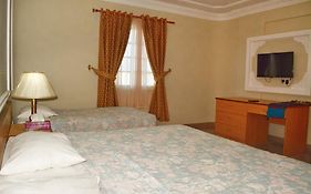 Darbat Hotel Salalah 2*